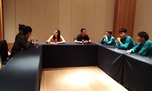 2020-9看望学生2_副本.jpg 2020-9看望学生2_副本.jpg