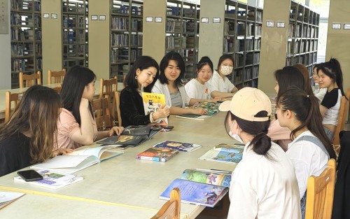 “书香润童心 阅读伴成长”.jpg “书香润童心 阅读伴成长”.jpg