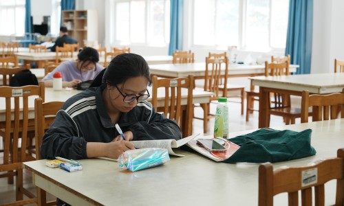 摄影活动2_副本.jpg 摄影活动2_副本.jpg