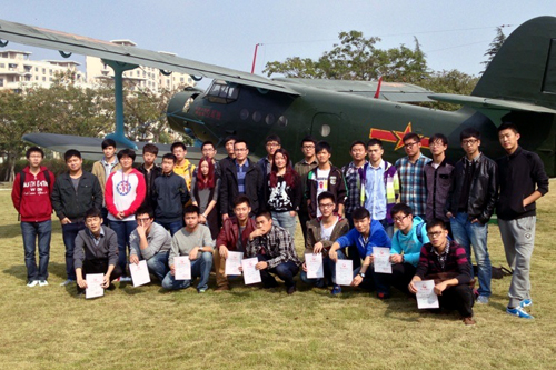飞机合影1.jpg